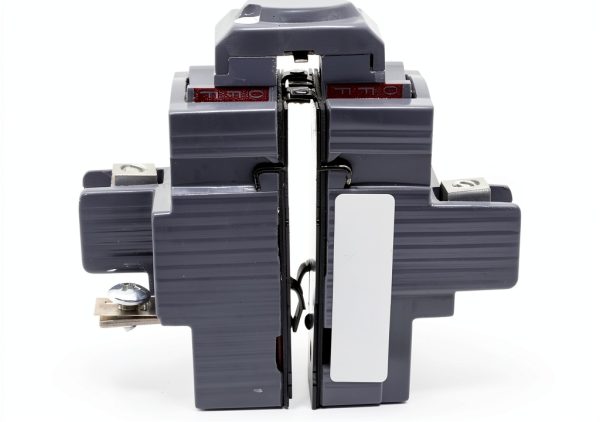 Connecticut Electric 30 Amp Circuit Breaker Bolt-On Mount-7